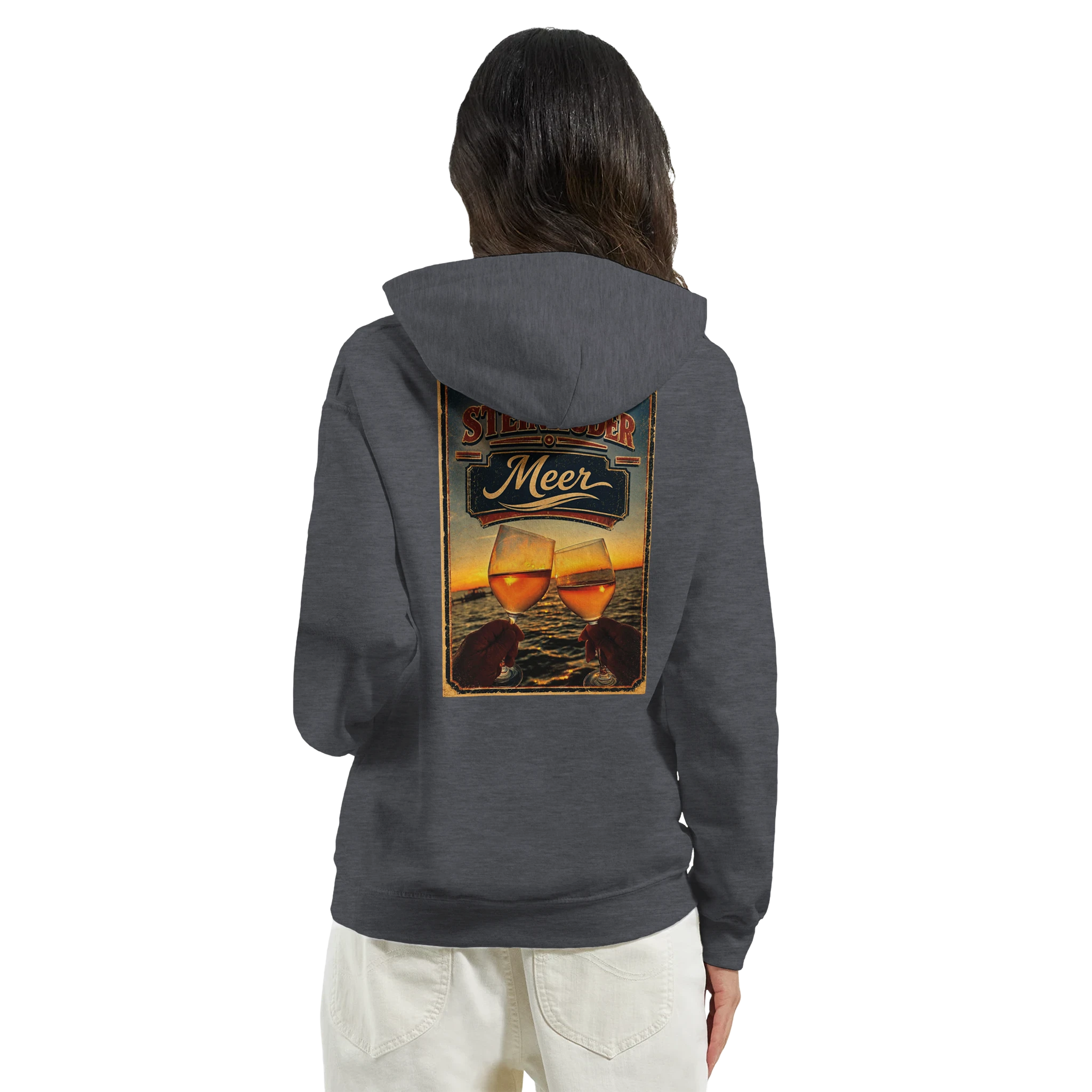 Hoodie in Sand mit Motiv „Stößchen bei Sunset“