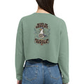 Damen-Pullover in Staubblau mit Motiv „Wind im Gesicht. Heimat im Herzen. Möwe“