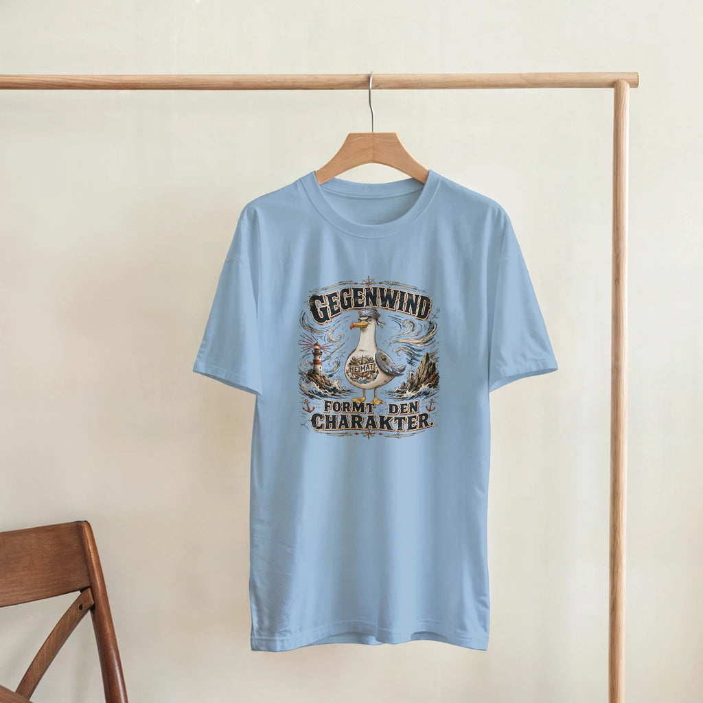 T-Shirt in Natur mit Motiv „Gegenwind formt den Charakter Typisch Norddeutsch“