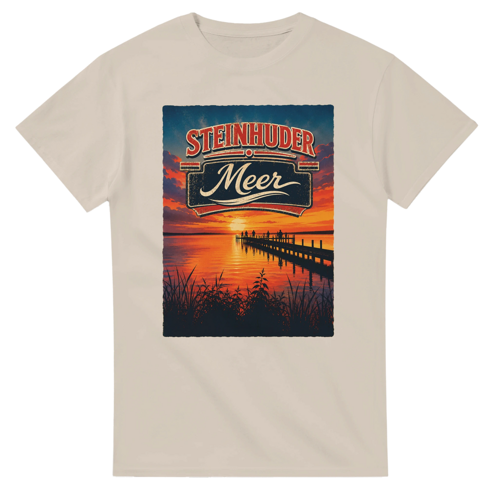 T-Shirt in Weiß mit Motiv „Sunset Ratskeller Steg am Steinhuder Meer“