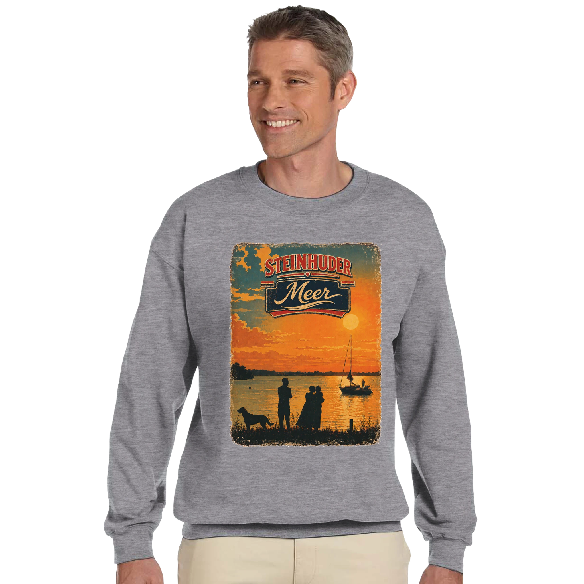 Pullover in Aschgrau mit Motiv „Familie beim Sunset“