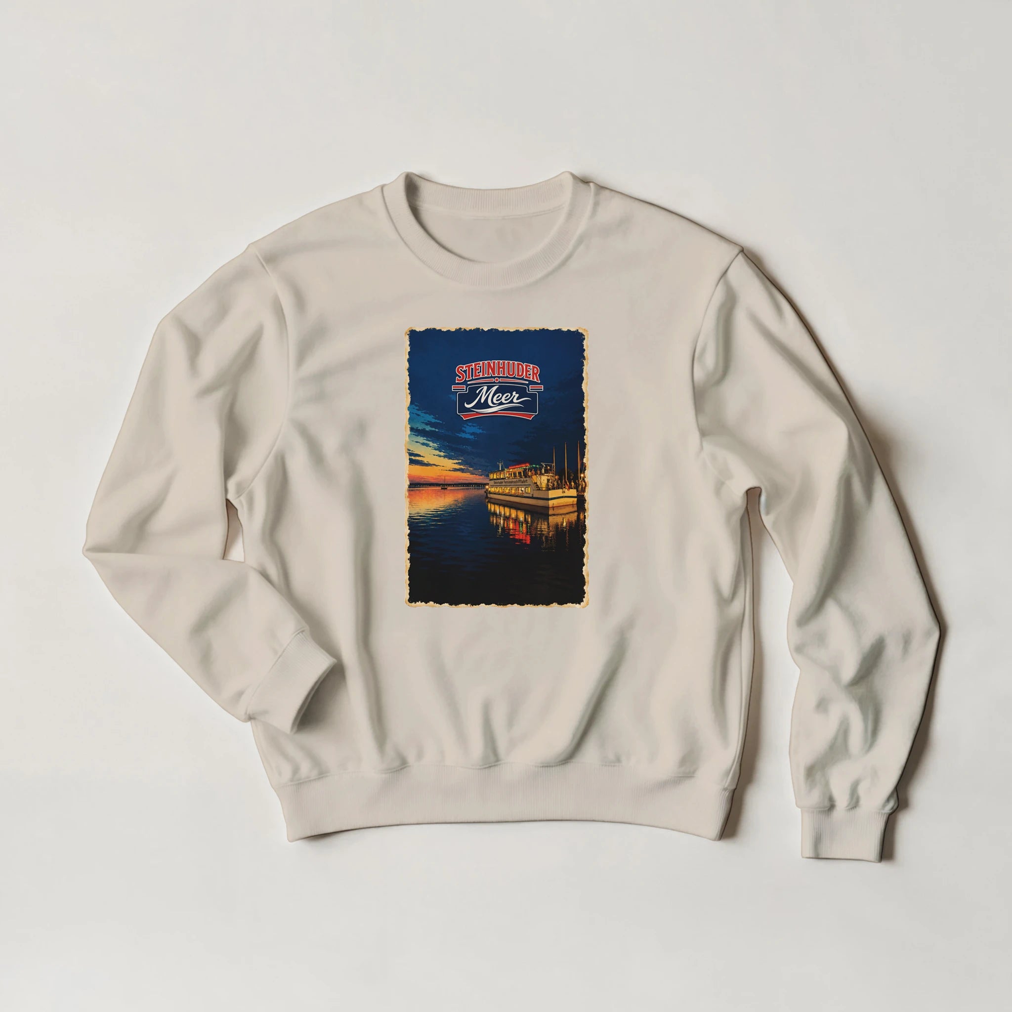 Pullover in Sand mit Motiv „MS Steinhude Abendstimmung“