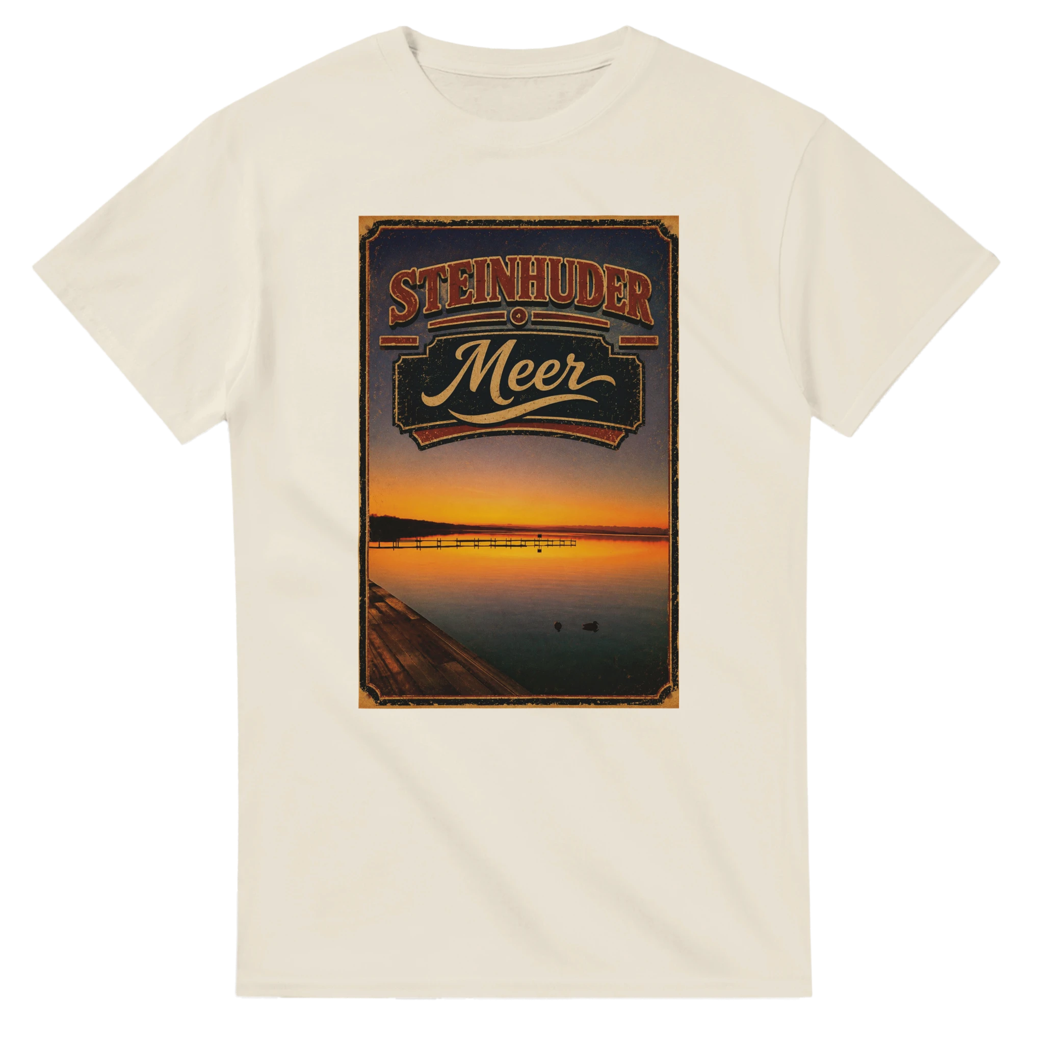 T-Shirt in Weiß mit Motiv „Steg an der Planke“