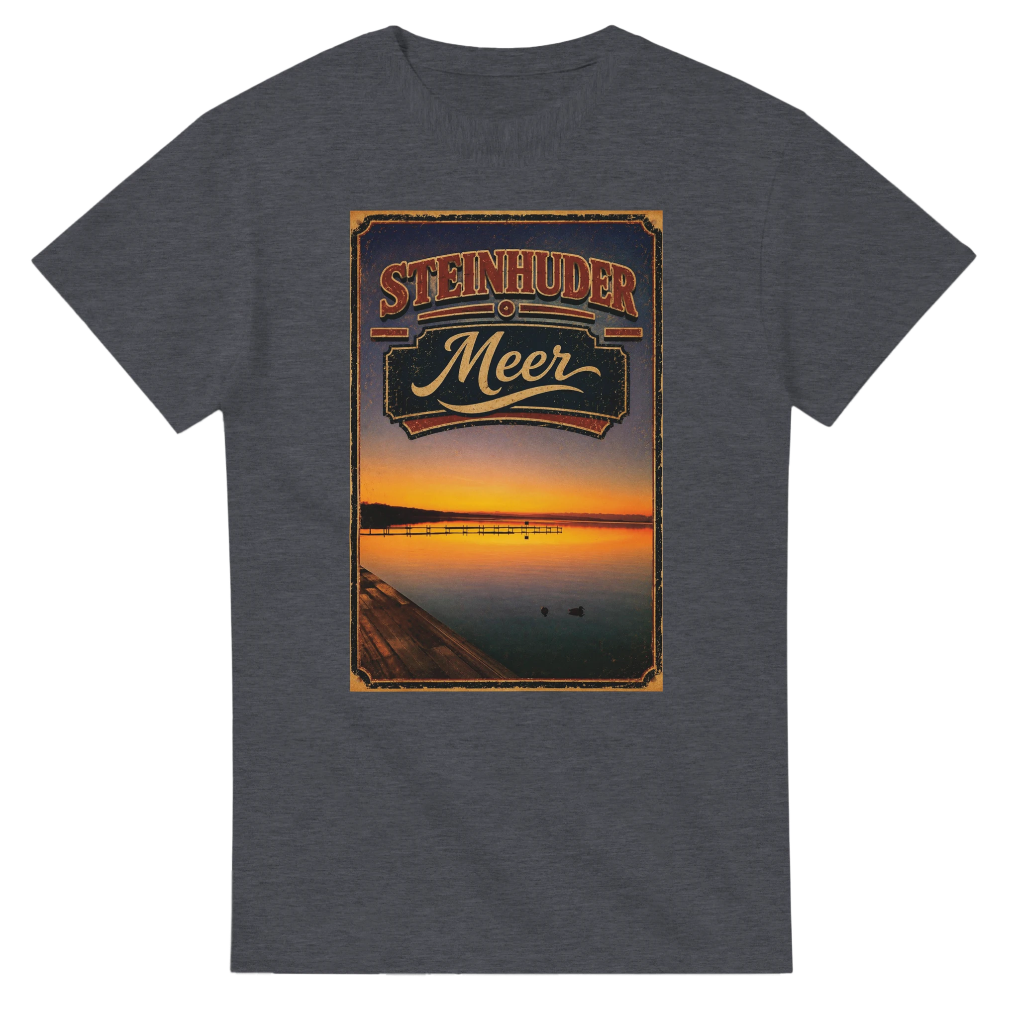 T-Shirt in Weiß mit Motiv „Steg an der Planke“