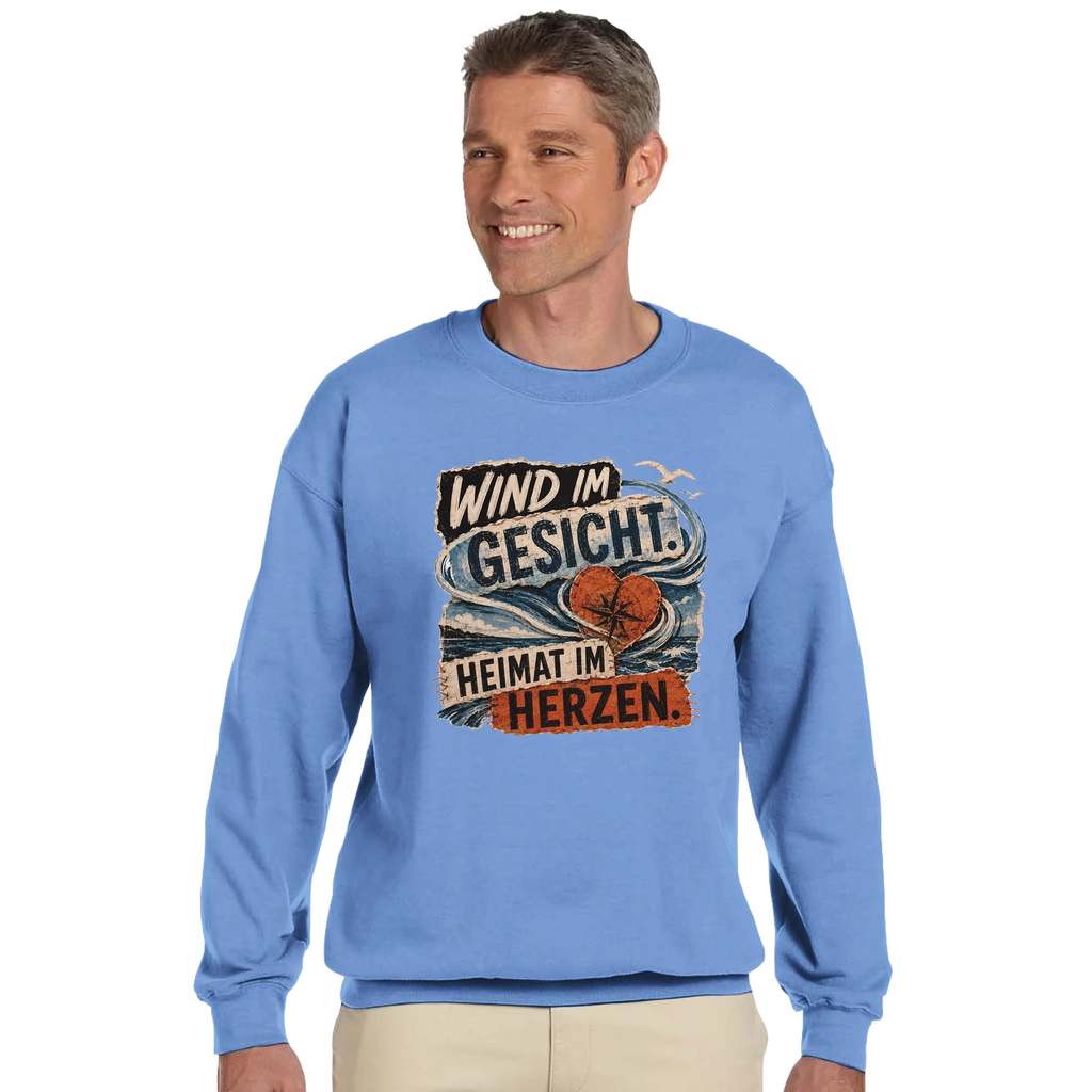 Pullover in Hellrosa mit Motiv „Wind im Gesicht. Heimat im Herzen.“