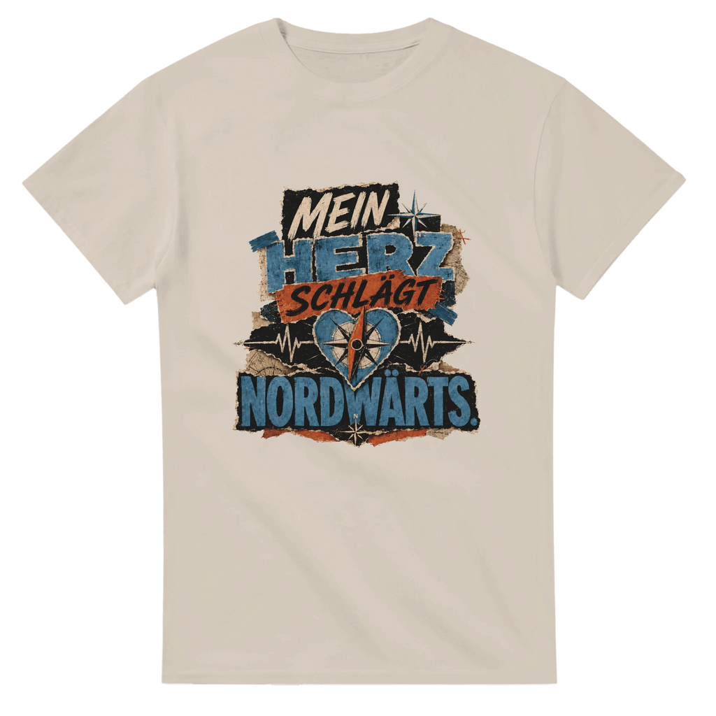 T-Shirt in Weiß mit Motiv „Mein Herz schlägt NORDWÄRTS.“