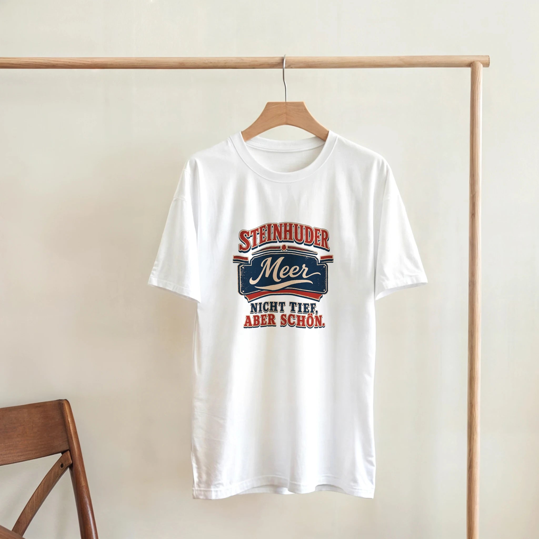 T-Shirt in Natur mit Motiv „Nicht tief, aber schön.“