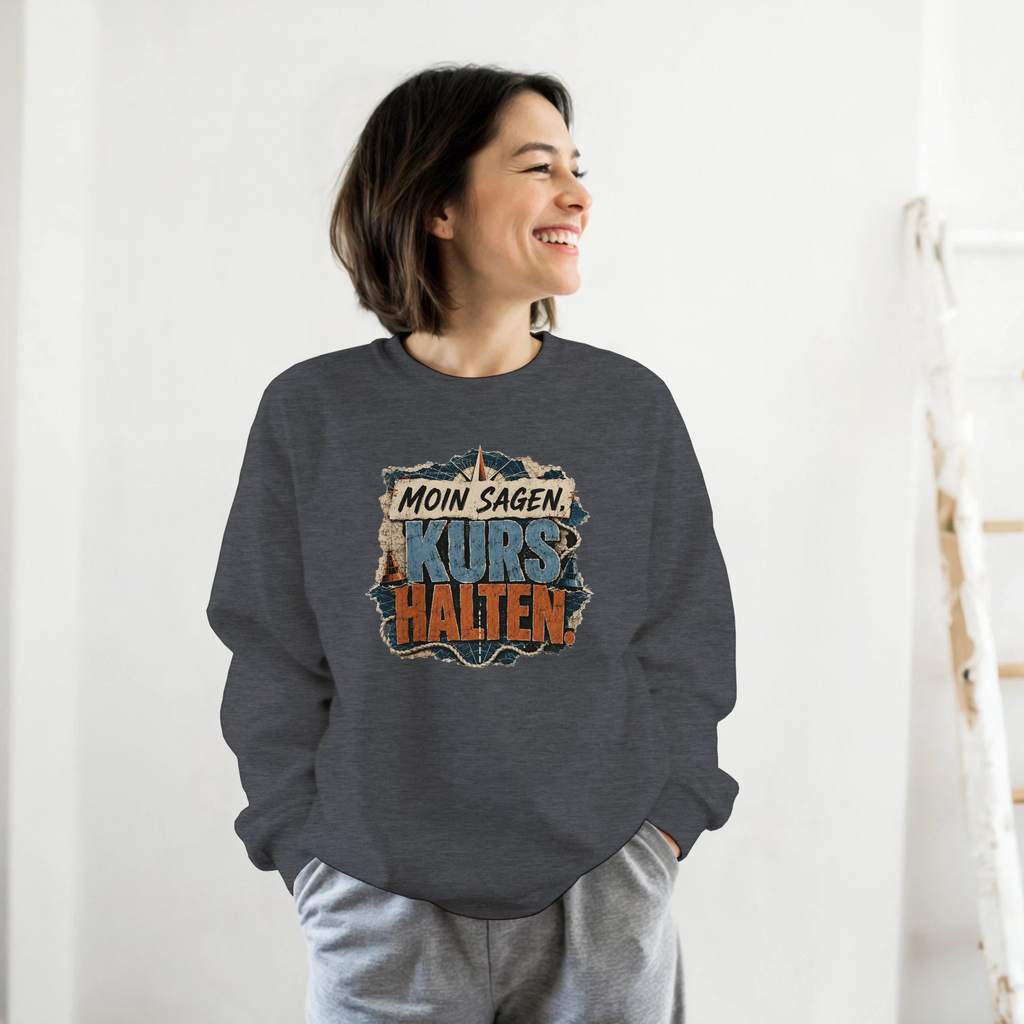 Pullover in Sand mit Motiv „Moin sagen. Kurs halten.“