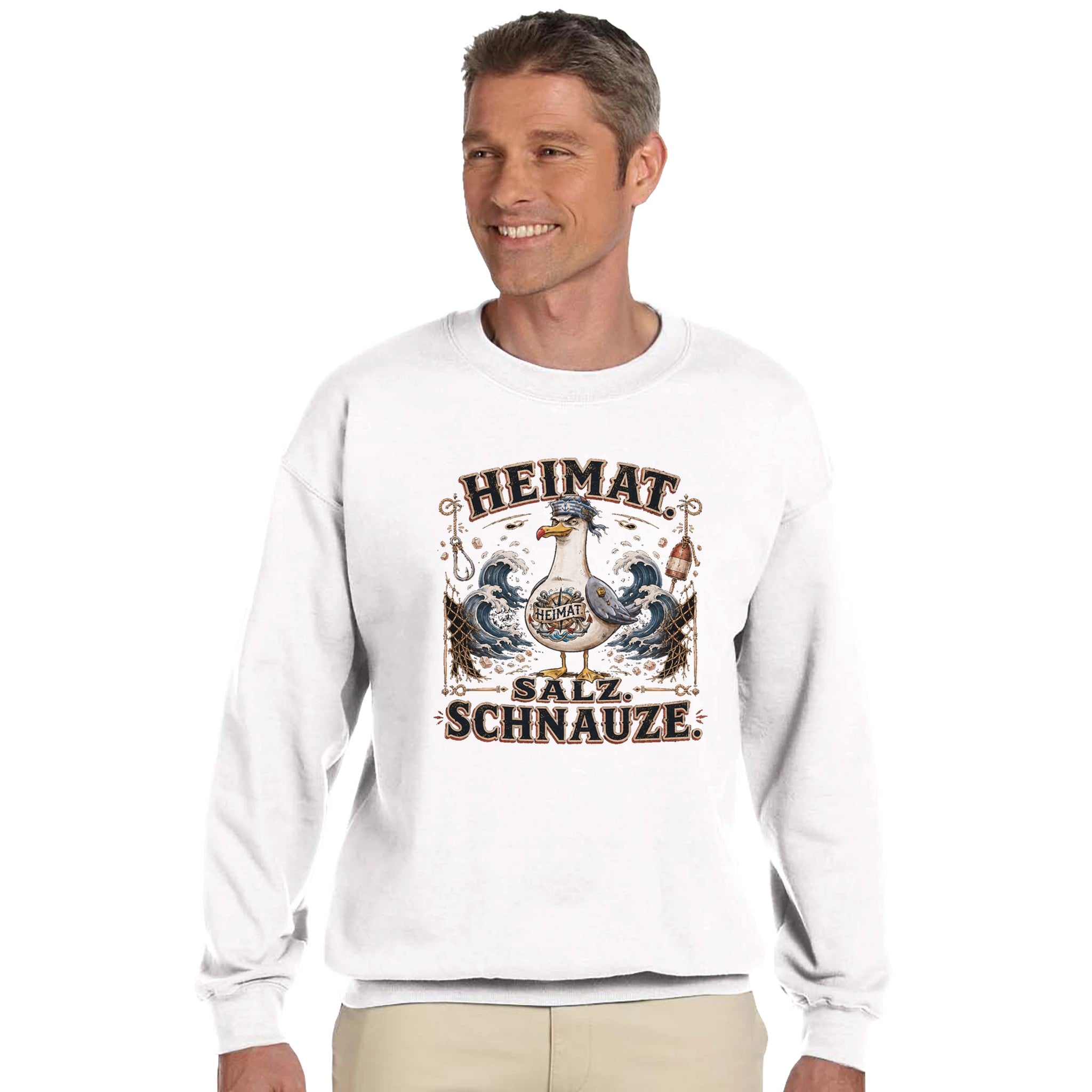 Pullover in Sand mit Motiv „Heimat Salz Schnauze“