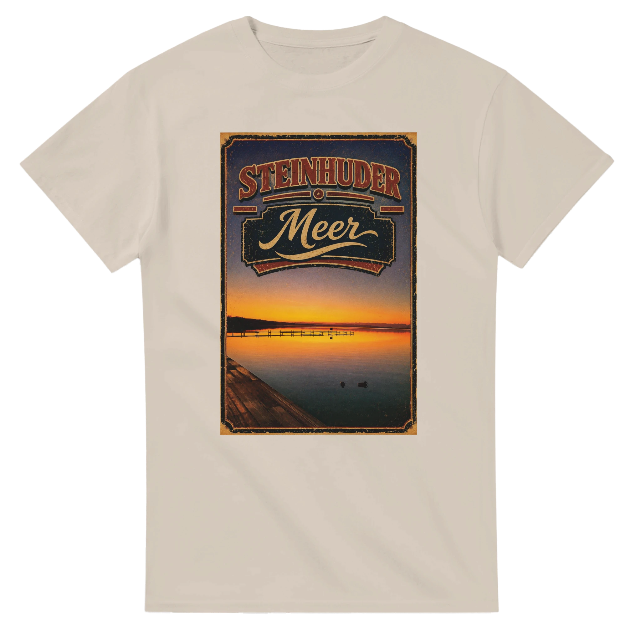 T-Shirt in Natur mit Motiv „Steg an der Planke“