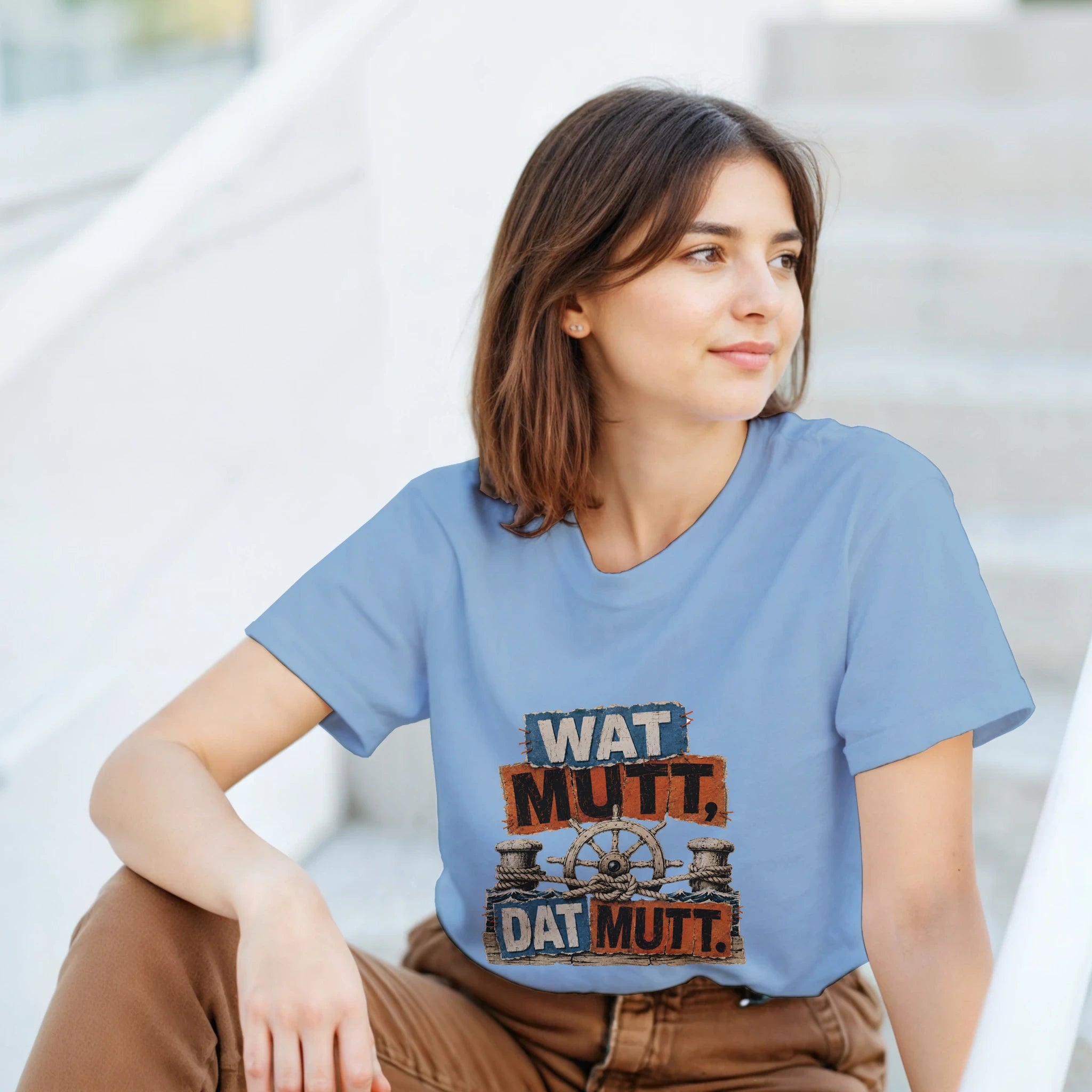 T-Shirt in Sand mit Motiv „Wat Mutt, Dat Mutt.“