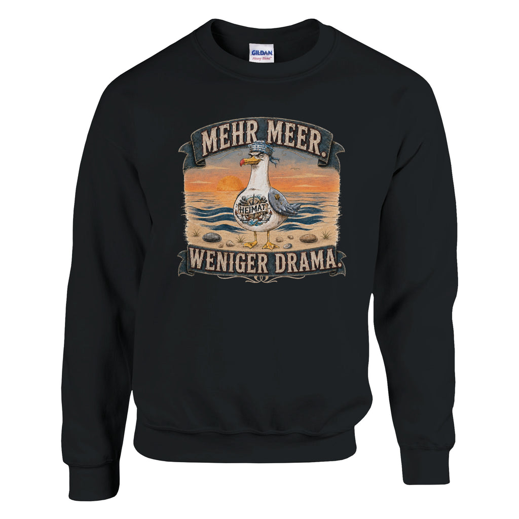 Pullover in Weiß mit Motiv „Mehr Meer. Weniger Drama.“