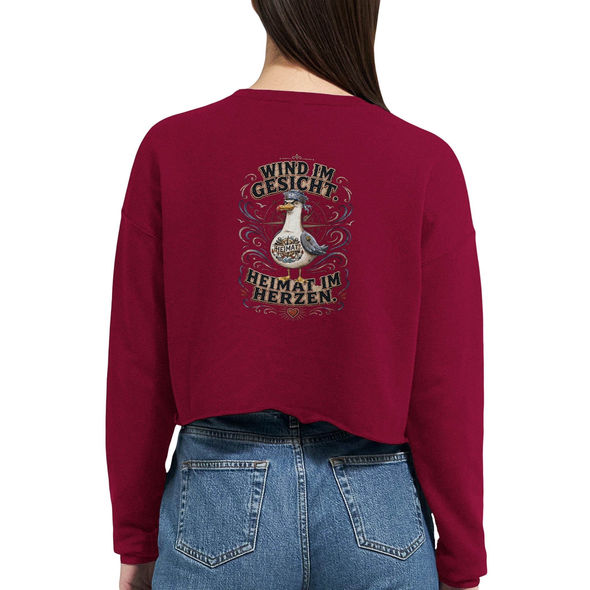 Damen-Pullover in Staubblau mit Motiv „Wind im Gesicht. Heimat im Herzen. Möwe“