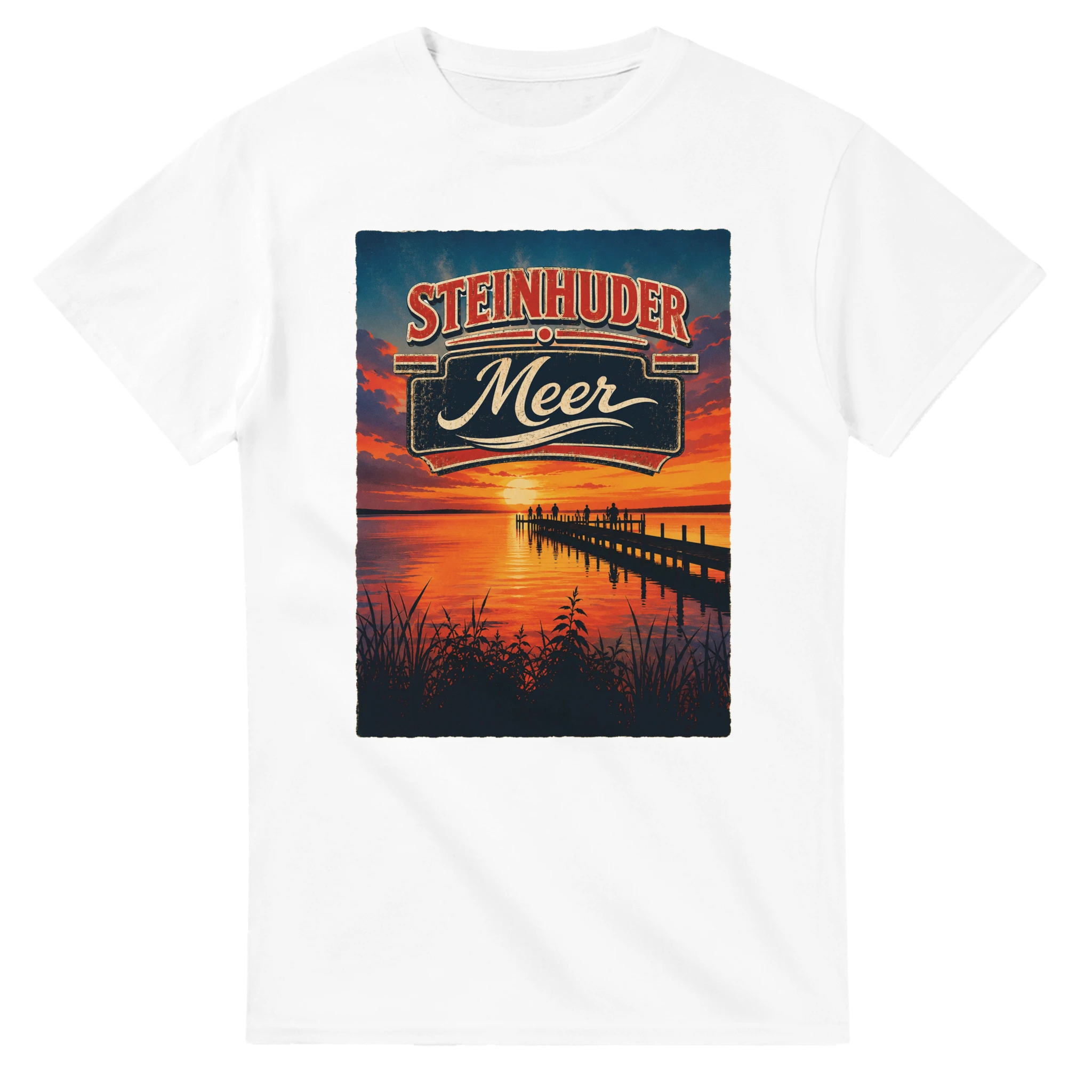 T-Shirt in Weiß mit Motiv „Sunset Ratskeller Steg am Steinhuder Meer“