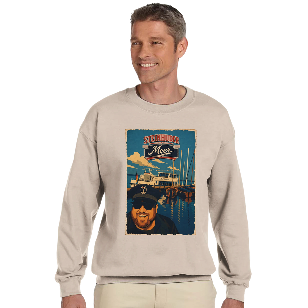 Pullover in Sand mit Motiv „Kapitän an Bord“
