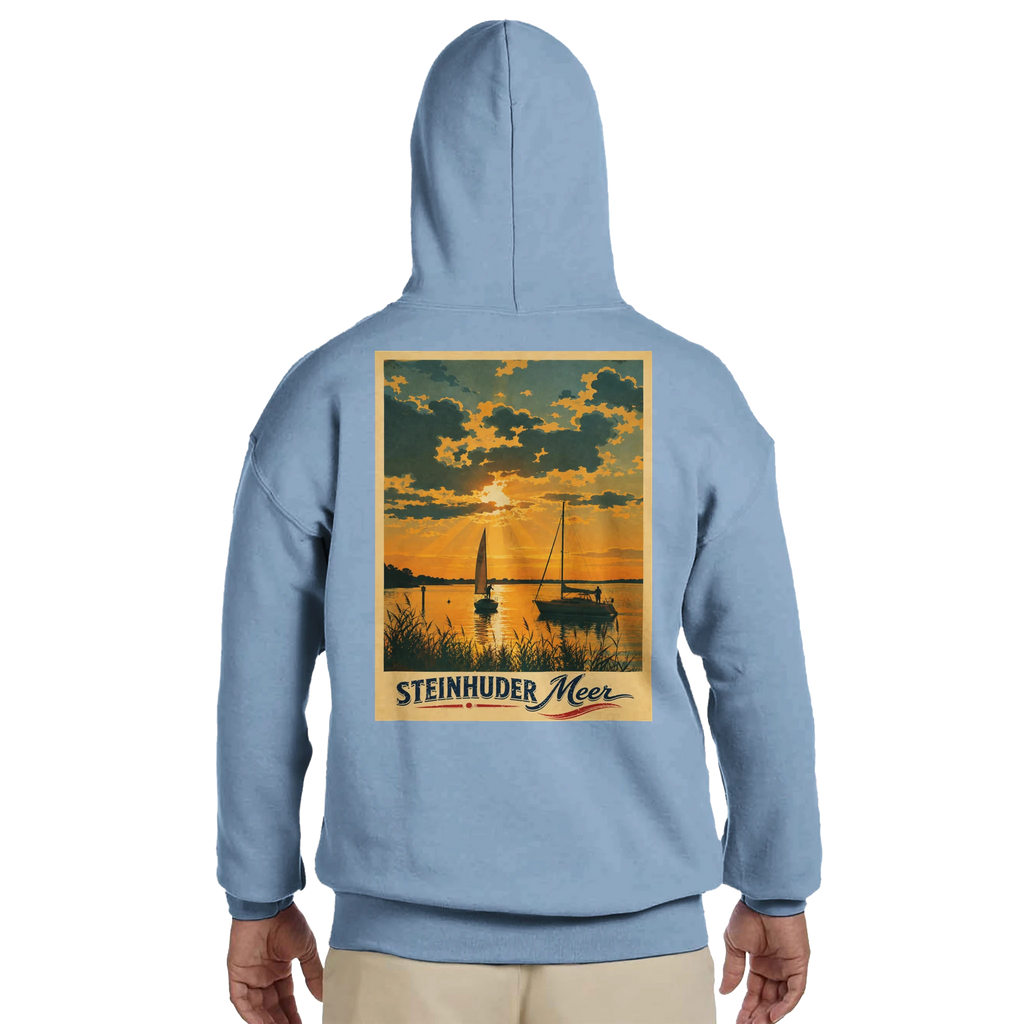 Hoodie in Sand mit Motiv „Segler am Steinhuder Meer beim Sunset“