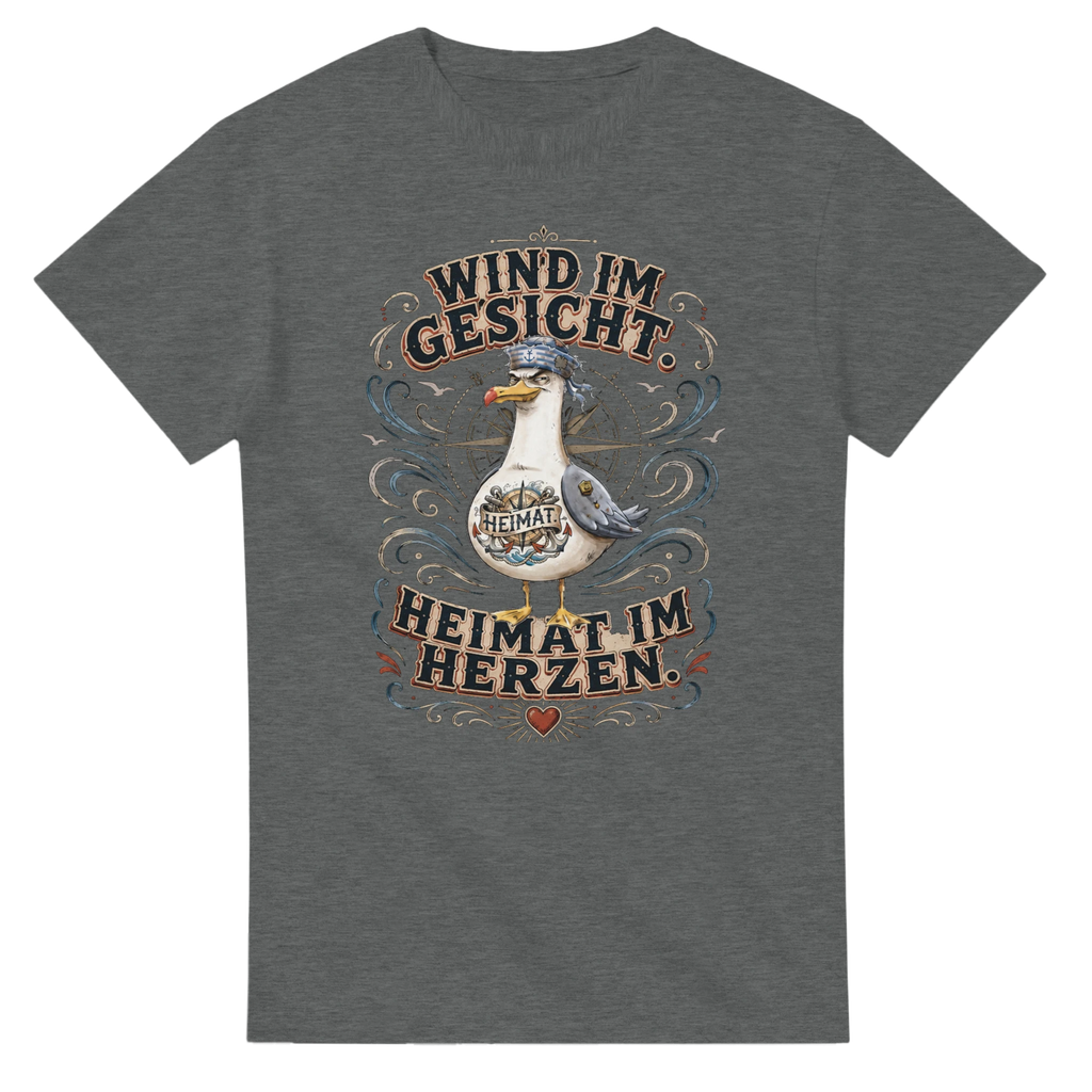 T-Shirt in Weiß mit Motiv „Wind im Gesicht. Heimat im Herzen. Möwe“
