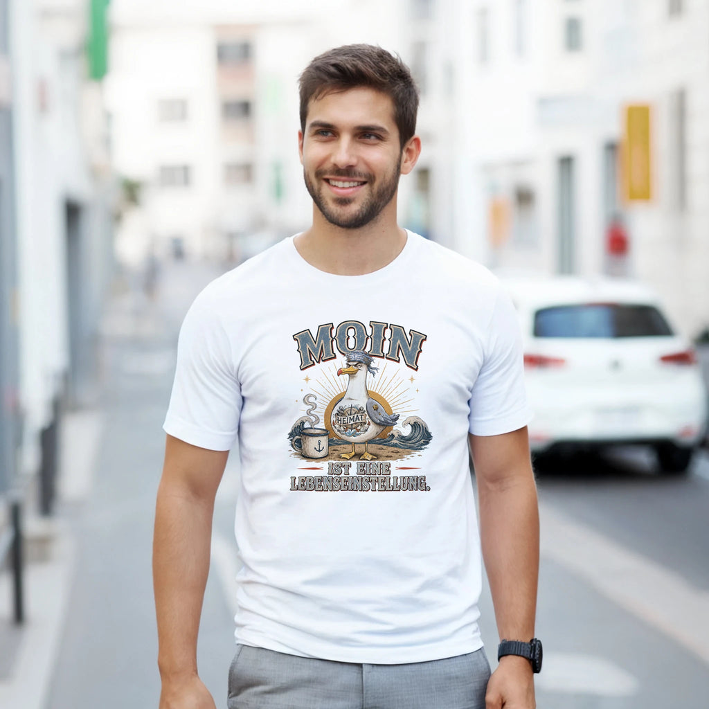 T-Shirt in Sand mit Motiv „Moin ist eine Lebenseinstellung“